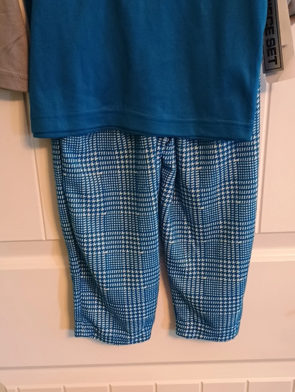 Brand New Detroit Lions Boys/Girls; 2 Piece Pajama Set, Size 2T